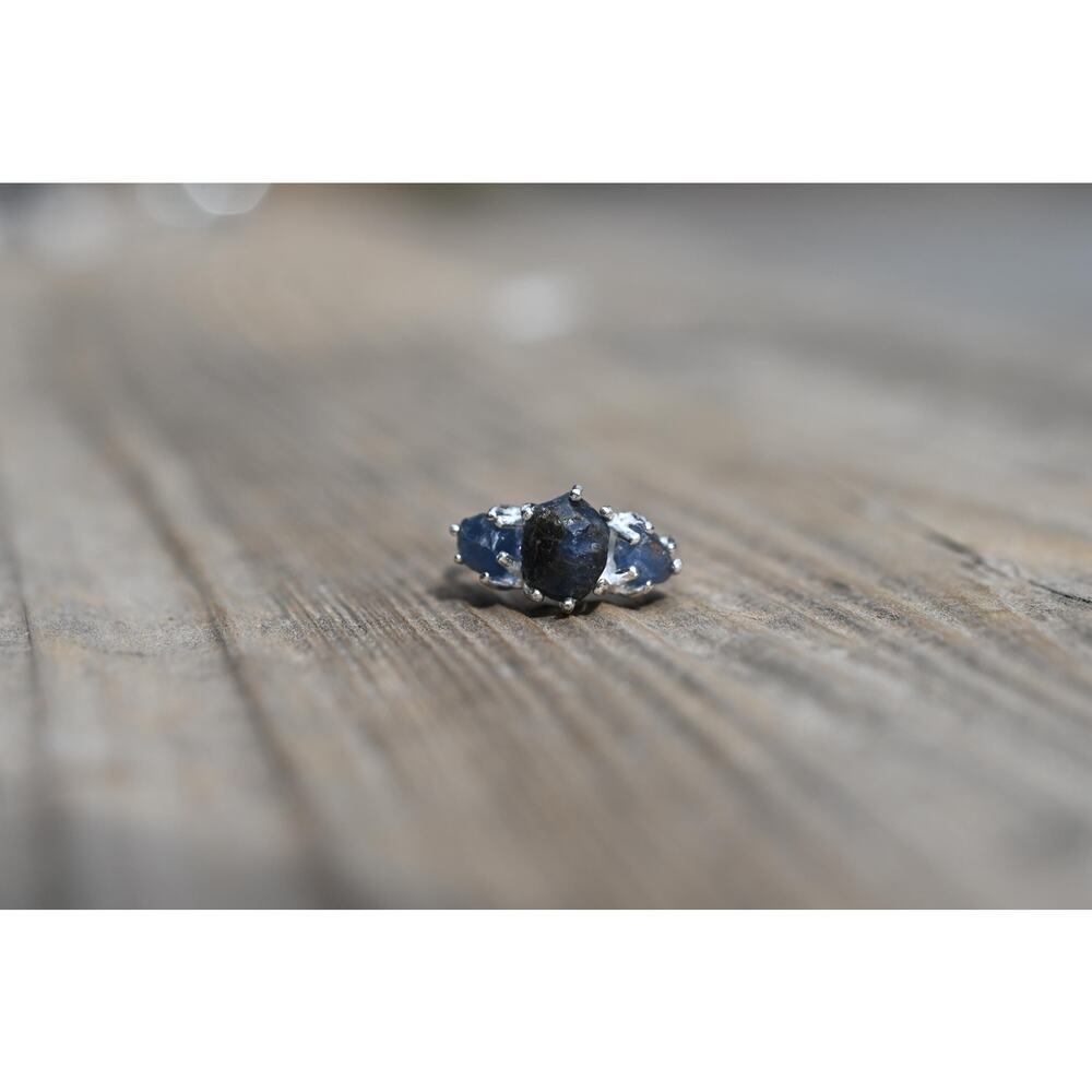 Engagement ring Three Burmese Sapphires in 925 sterling silver ring